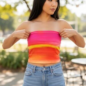 Vibrant Ombre Tube Top – Y2K / Festival / Streetwear Vibes